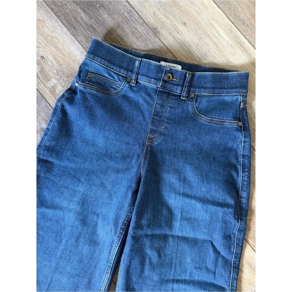 SPANXshape™ Authentic 360 Cropped Wide Leg Jeans - Picture 3 of 12